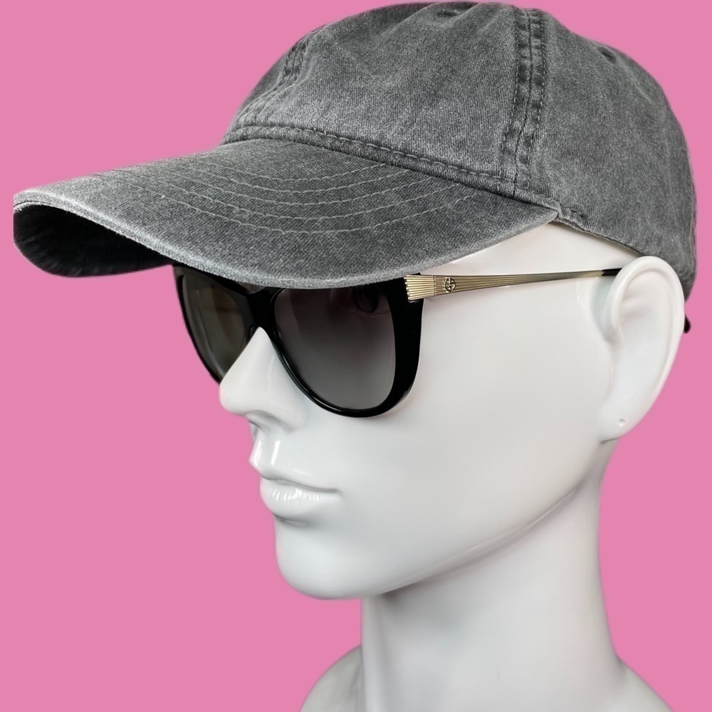 Giorgio Armani Sunglasses - Picture 3 of 16